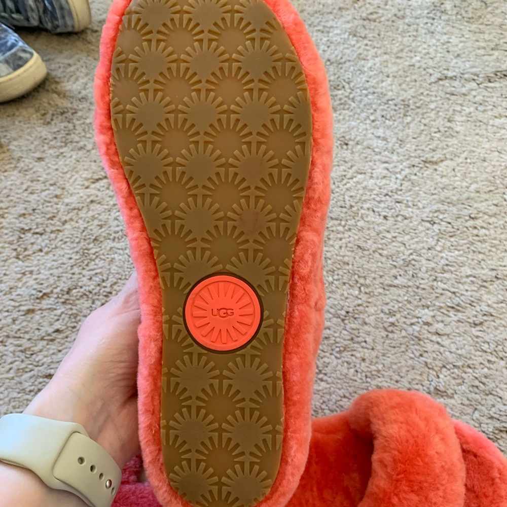 Uggs Oh Fluff Yeah Slides View 2